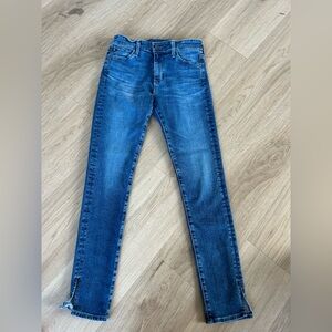 AG The Farrah Skinny Ankle size 25
